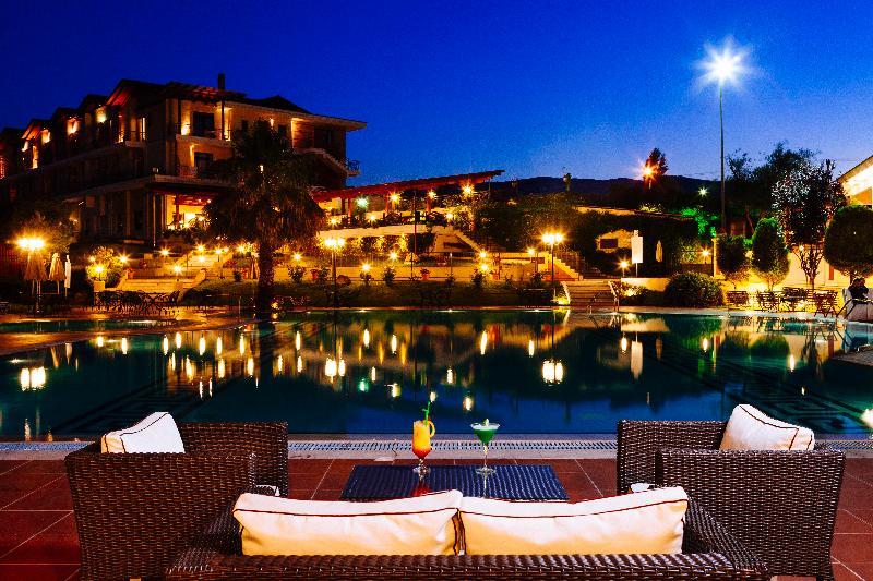 Hotel Aiges Melathron Верия Экстерьер фото